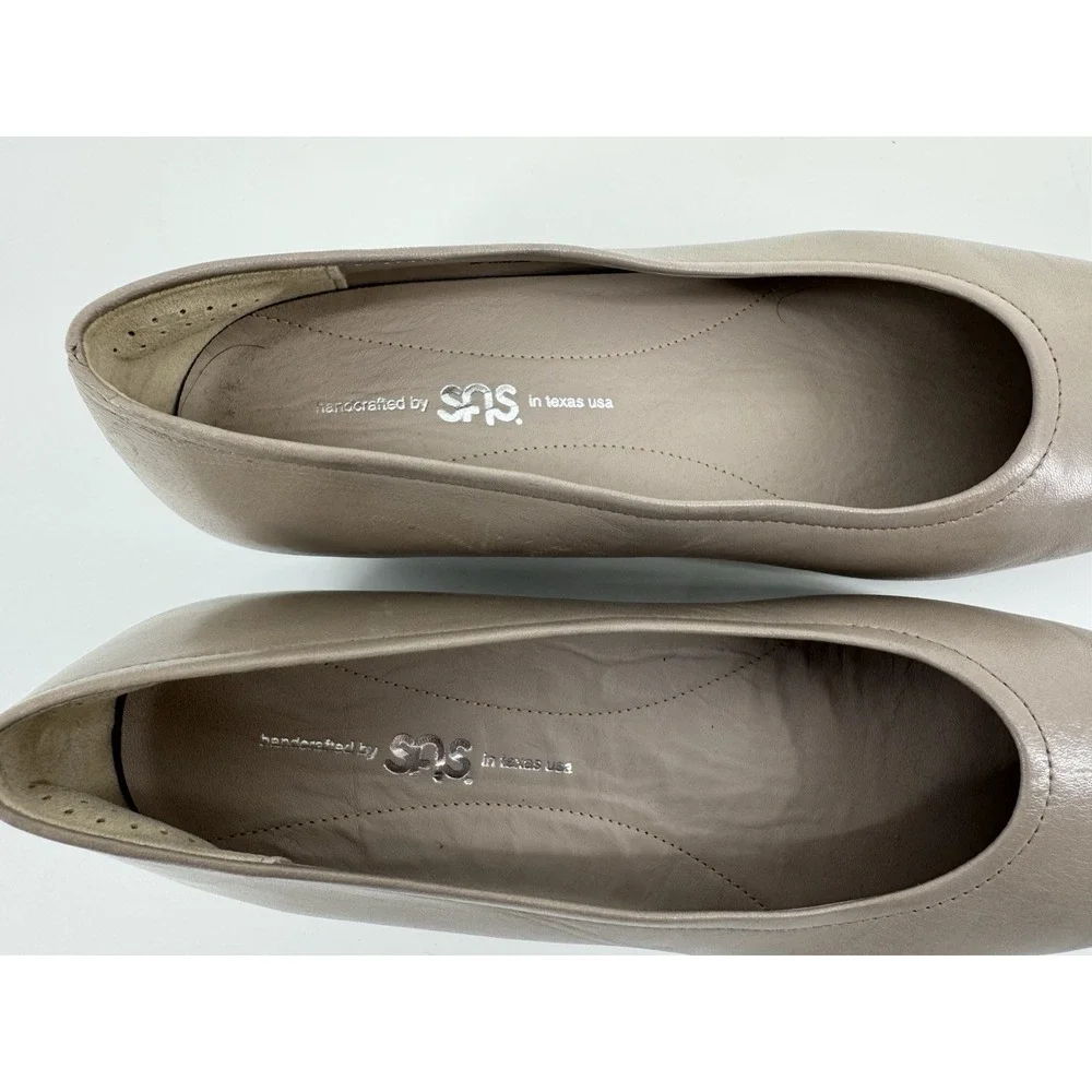 SAS Tan Italian Leather Slip-On Pumps Low Heel Support Comfort Shoe Womens 9.5WW